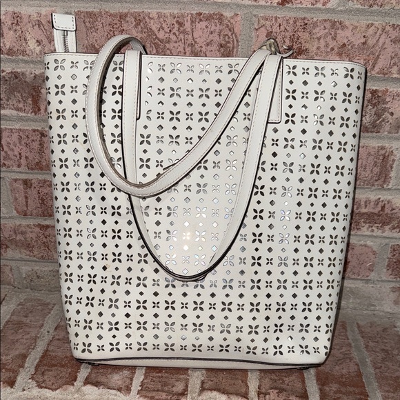 Michael Kors Hayley Perforated White Tote handbag - Picture 8 of 13